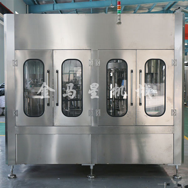    礦泉水灌裝生產(chǎn)線逐漸縮短對外的差距